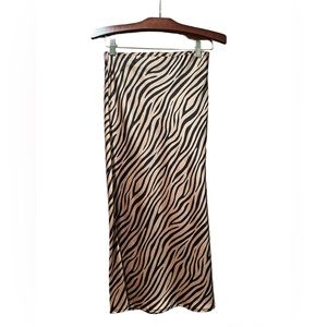 Animal print silky midi skirt size small